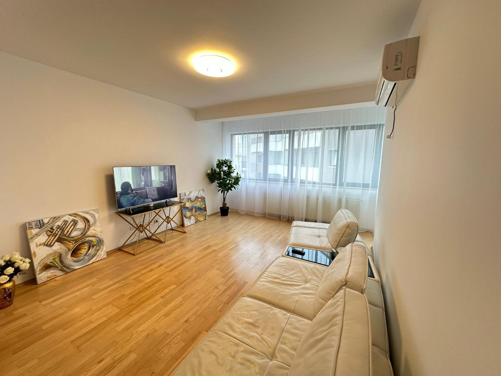 Centru Unirii Luxury Vip Palmier Apartament 2 Camere Cu Terasa Exterioara Amenajata ! Parcare Subterana Privata Climatizata Si Supravegheata Video Dar Doar Cu Rezervare In Limita Locurilor Disponibile !Proprietate In Regim Hoteliep - Nu Are Bucatarie Bukares Bagian luar foto
